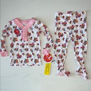 Magnetic Me Modal Ruffle Twotie Footie 12-18 months Groove in Heart